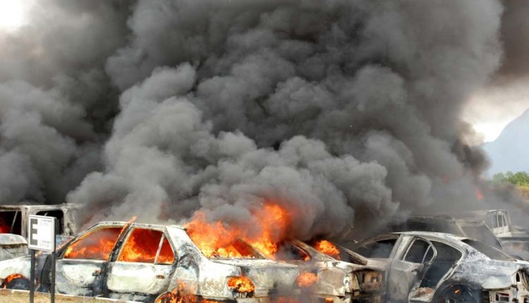 سيارة مفخخة