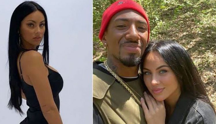 بواتينج وصديقته