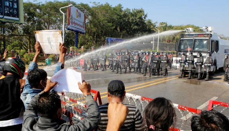 قوات الأمن في ميانمار