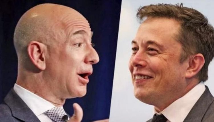 بيزوس وماسك