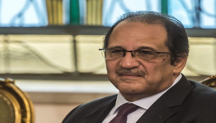 اللواء عباس كامل