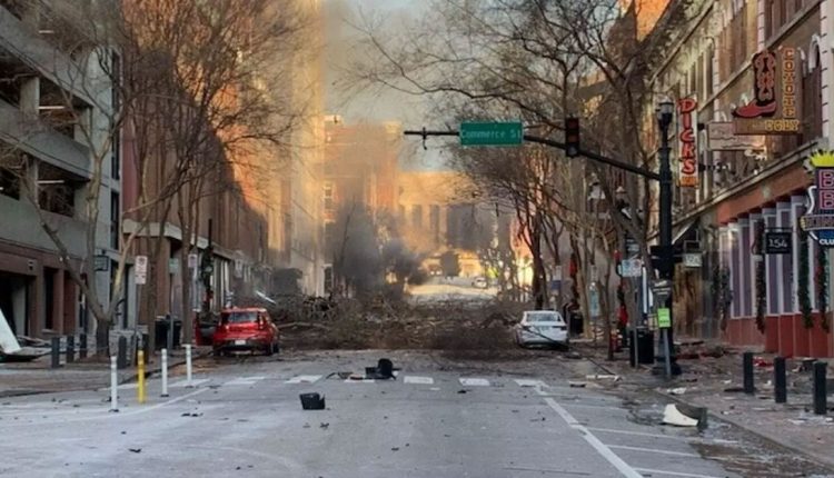 التحقيقات الفيدرالي حادث الكريسماس