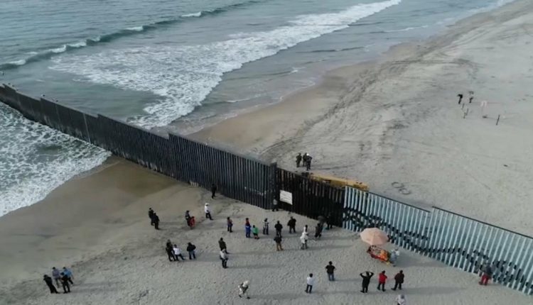 الحدود الأمريكية والمكسيك