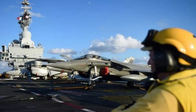 حاملة الطائرات