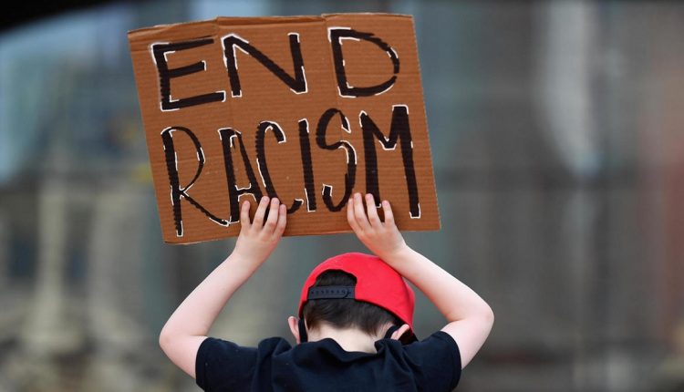 العنصرية في أمريكا- شكاغو