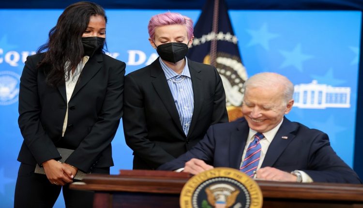 بايدن - اليهود