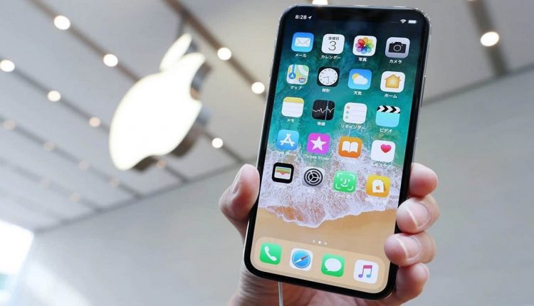 أبل- هواتف آيفون