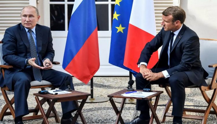 ماكرون وبوتين