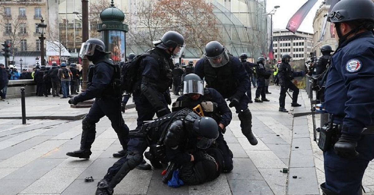 الشرطة الفرنسية اعتقال عصابة