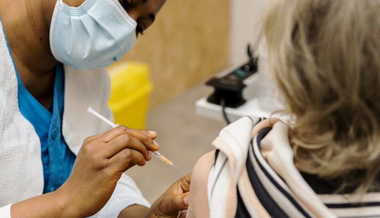 لقاح كورونا