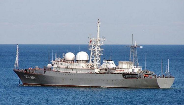 سفينة تجسس روسية