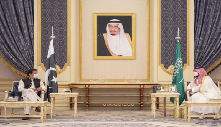 ولي العهد السعودي ورئيس وزراء باكستان