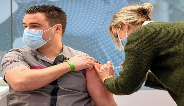 لقاح كورونا