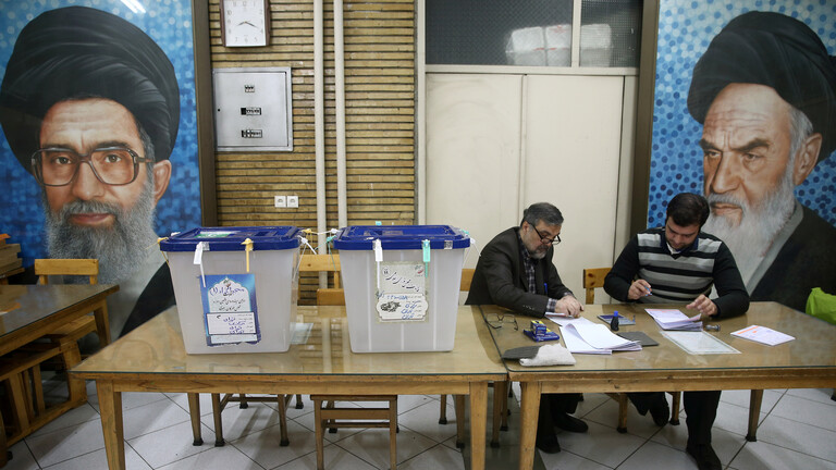صورة من الانتخابات العامة في إيران
