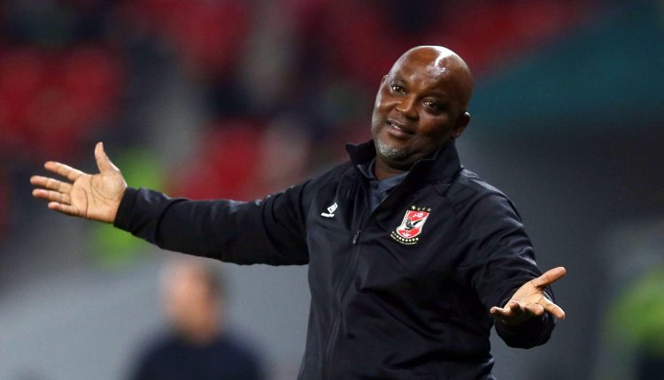 بيتسو موسيماني، المدير الفنى للفريق الأول لكرة القدم بالنادى الأهلي