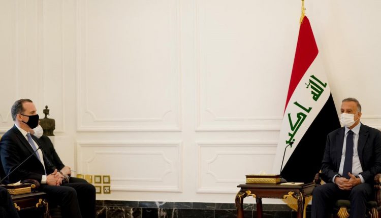 الكاظمي يبحث مع مبعوث أميركي