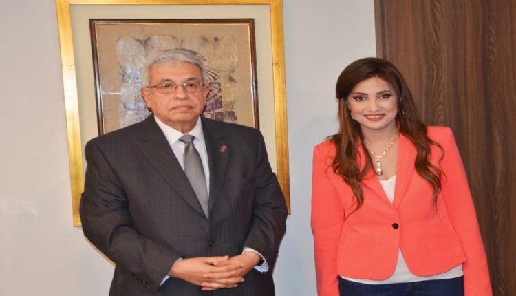 عبدالمنعم سعيد مع الزميلة نادية صبرة