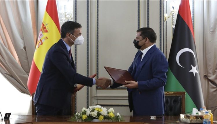 إسبانيا وليبيا