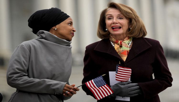 إلهان عمر وبيلوسي