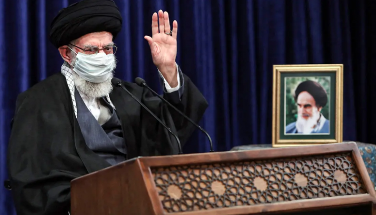 المرشد الإيراني علي خامنئي