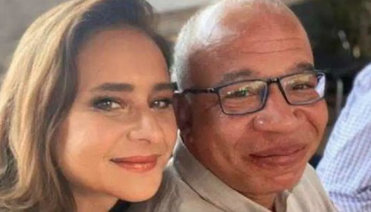 شريف الدسوقي مع بطلة مسلسل 100 وش نيللي كريم