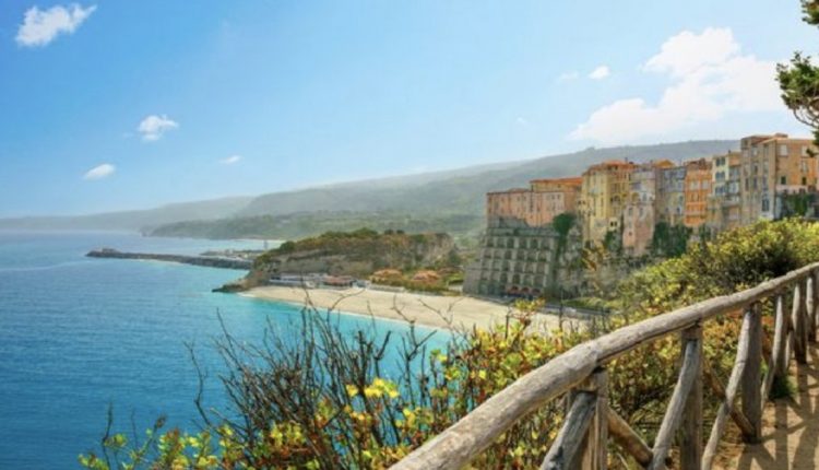 قرى إيطالية