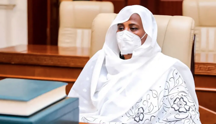 وزيرة الخارجية السودانية مريم الصادق المهدي