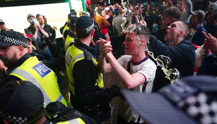 الجماهير الانجليزيه