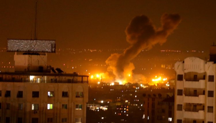 غارات اسرائيليه