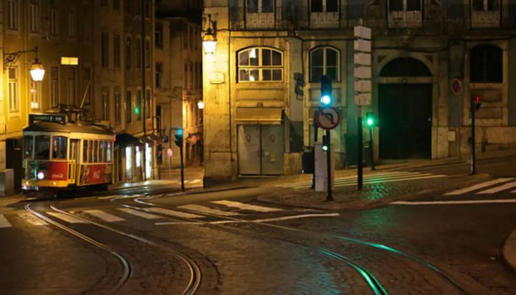 فرض حظر التجول الليلي