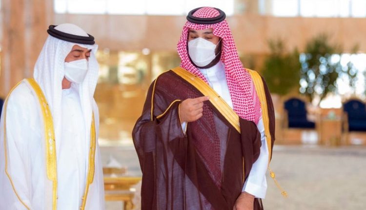 ولي العهد السعودي يستقبل محمد بن زايد